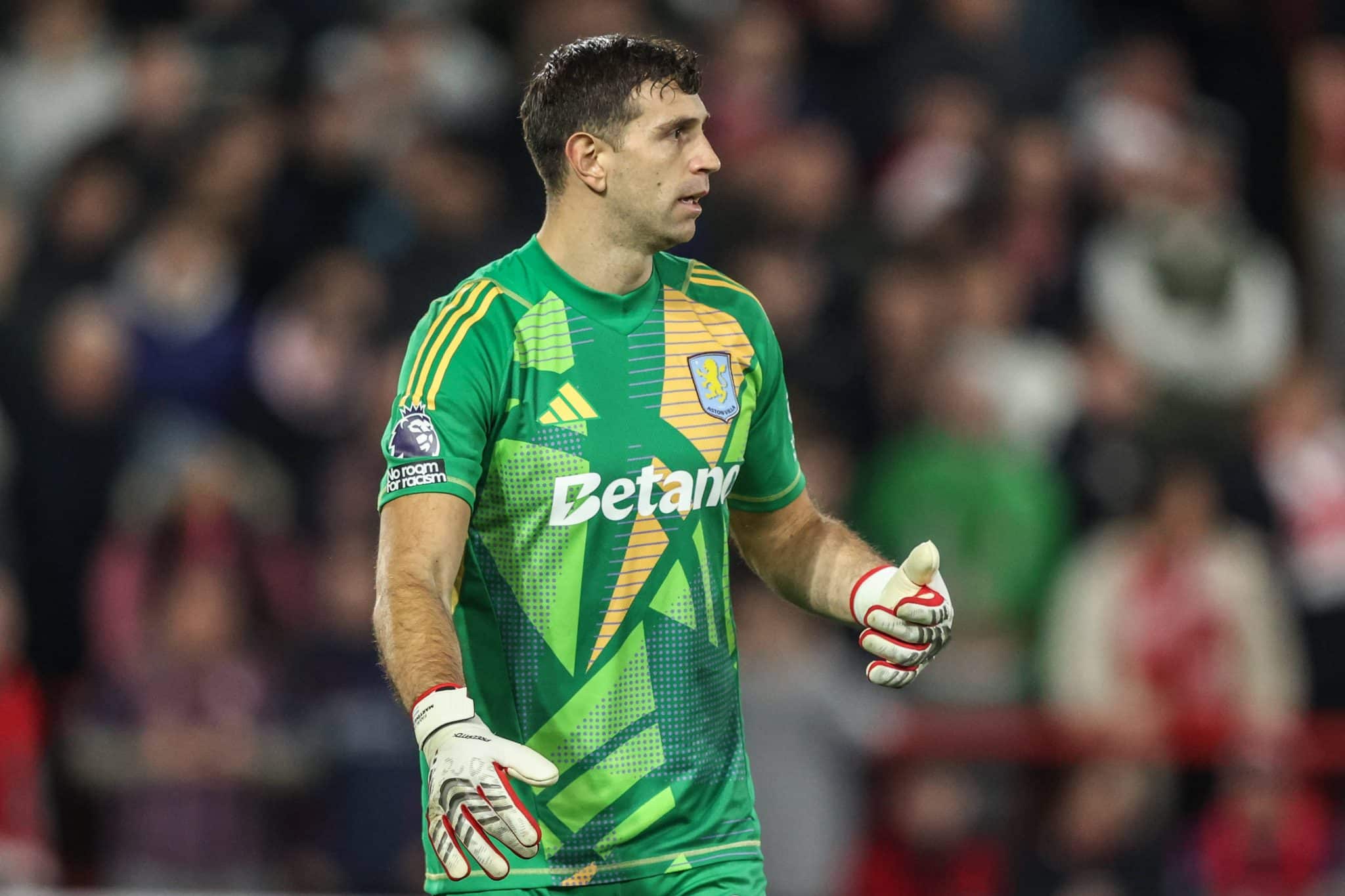 Melhor goleiro do mundo, Dibu Mart&iacute;nez revela condi&ccedil;&atilde;o que o faria se aposentar