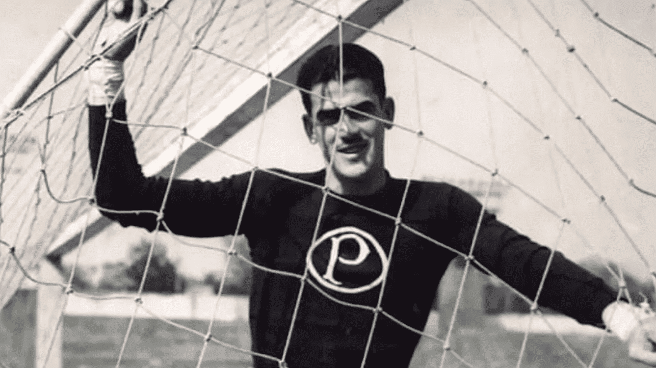 Oberdan Cattani, goleiro do Palmeiras, nos anos 1940