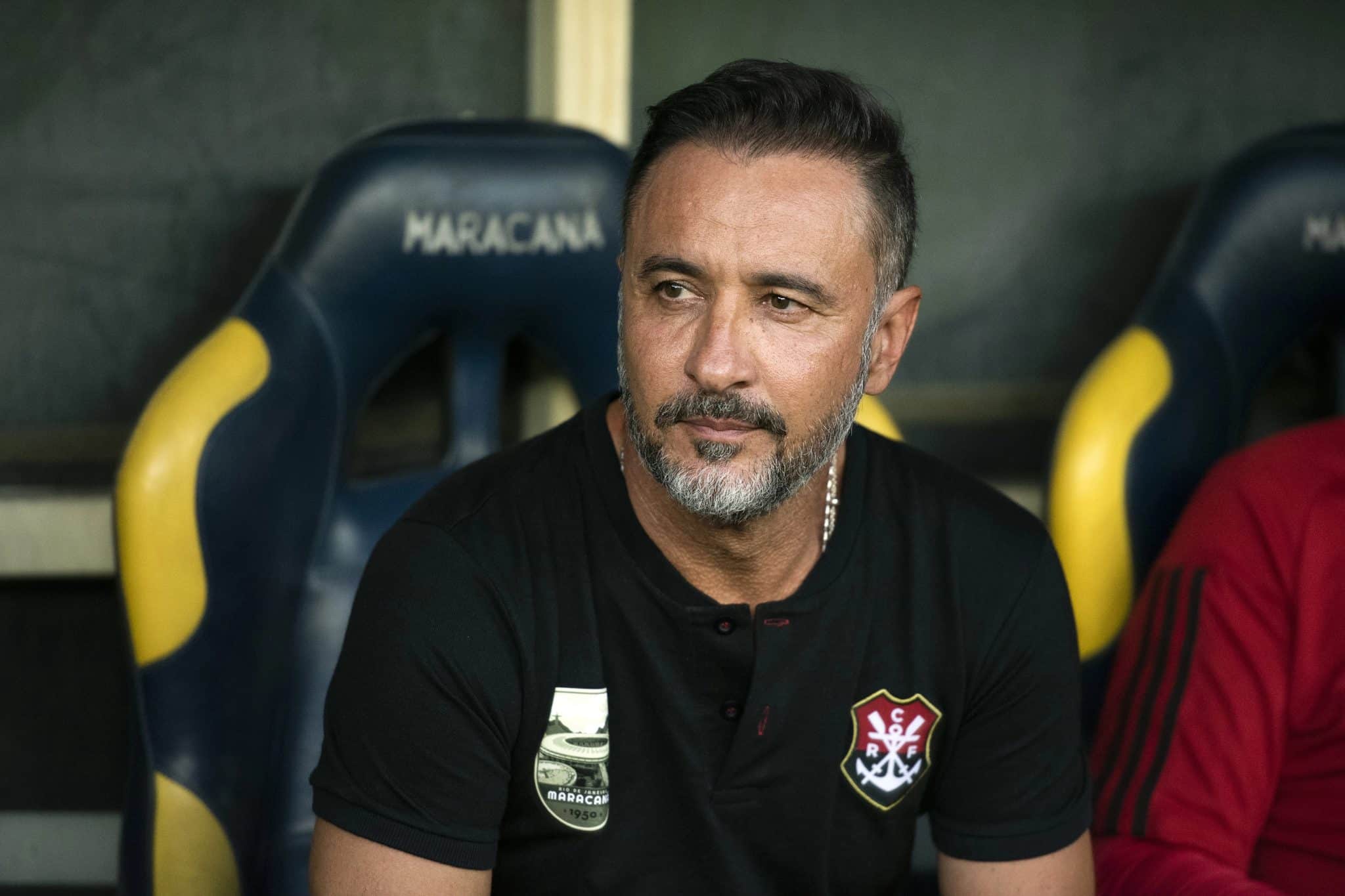 Chegada de Vitor Pereira ao Wolverhampton pode recuperar prest&iacute;gio de t&eacute;cnicos portugueses na equipe