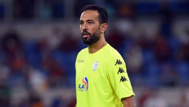 Ex-t&eacute;cnico do Vasco quase &eacute; agredido ao apartar briga de jogador do Raja Casablanca