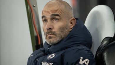 Efeito Rashford? T&eacute;cnico do Chelsea imita R&uacute;ben Amorim ao explicar aus&ecirc;ncia de atacante