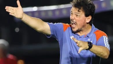 Irritado com poss&iacute;vel demiss&atilde;o, Diniz explode contra gest&atilde;o do Cruzeiro: &lsquo;Espero que seja mentira&rsquo;