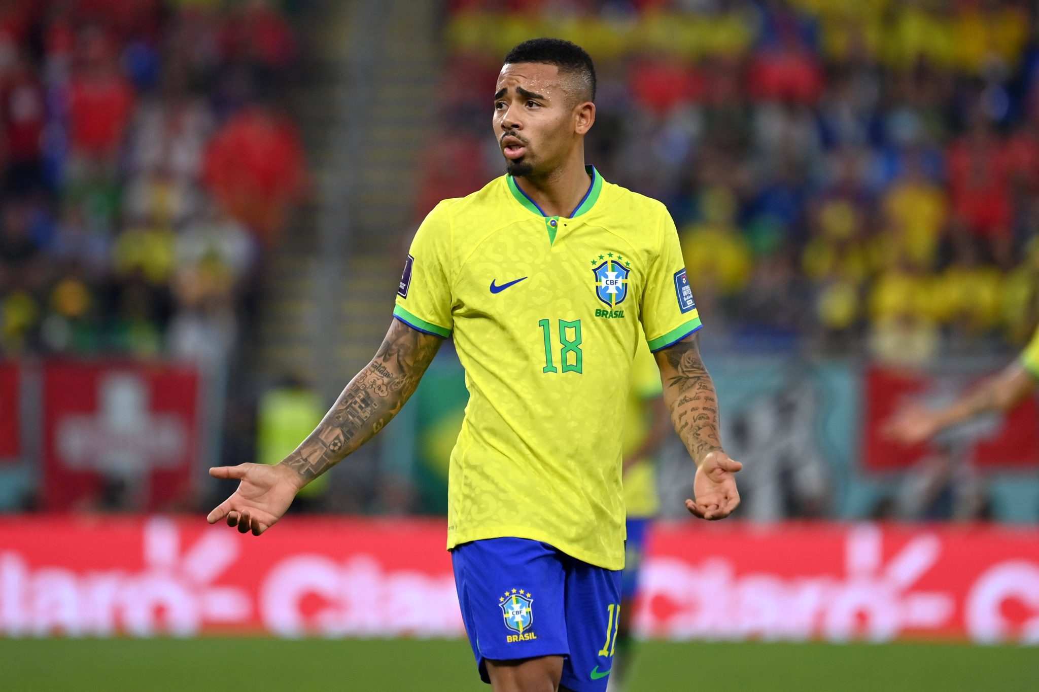 GABRIEL JESUS (BRA), Gestik, Aktion,Einzelbild,angeschnittenes Einzelmotiv,Halbfigur,halbe Figur. Brasilien (BRA) &ndash; Schw