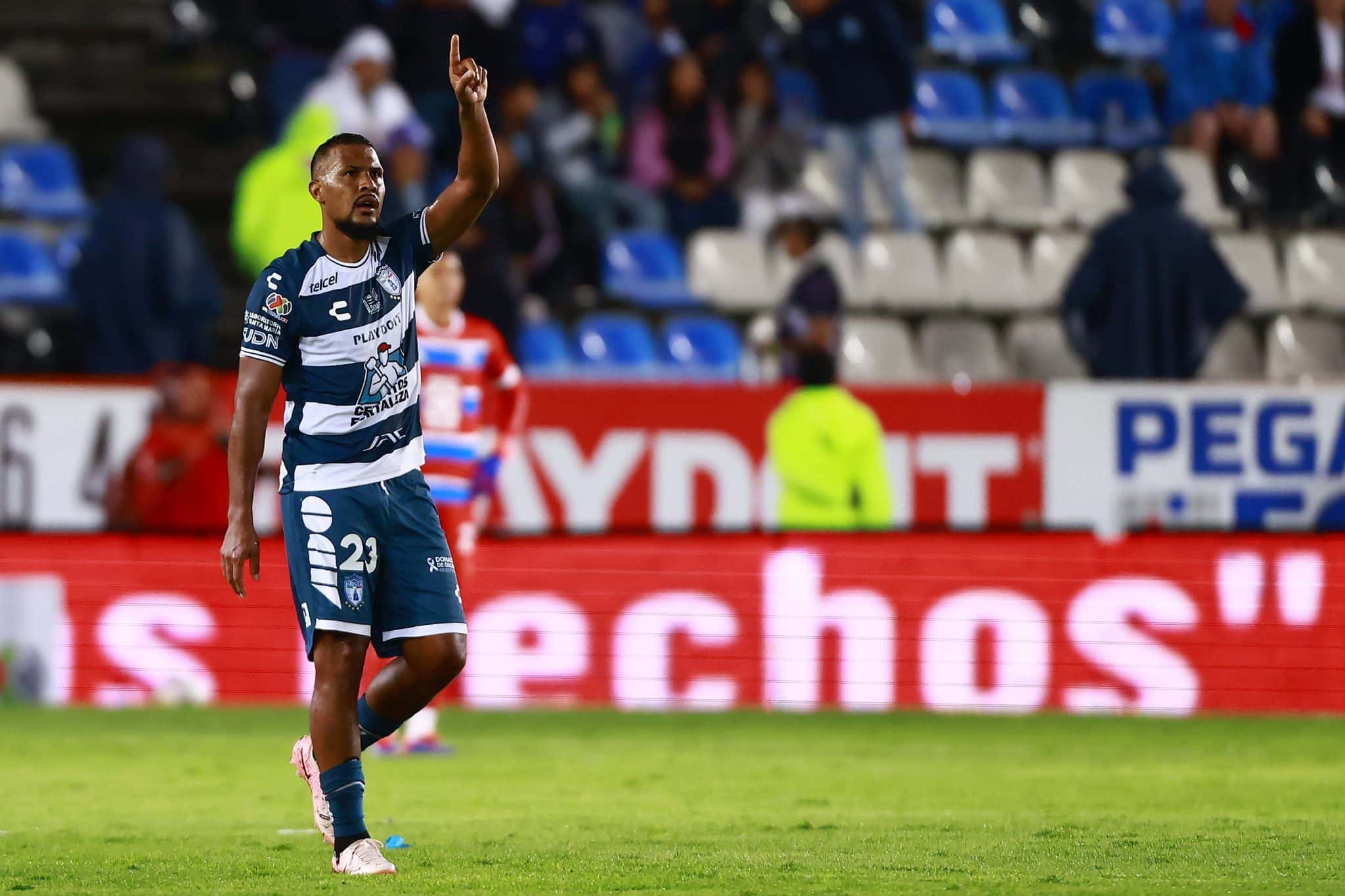 Salomon Rond&oacute;n &eacute; o grande destaque do time do Pachuca (Foto: Imago Images)