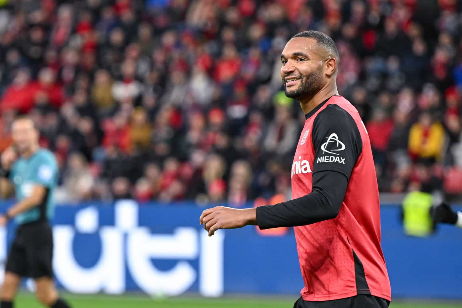 Tah em a&ccedil;&atilde;o pelo Bayer Leverkusen 