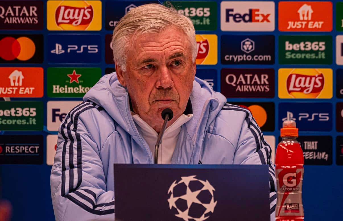 Carlo Ancelotti durante entrevista coletiva