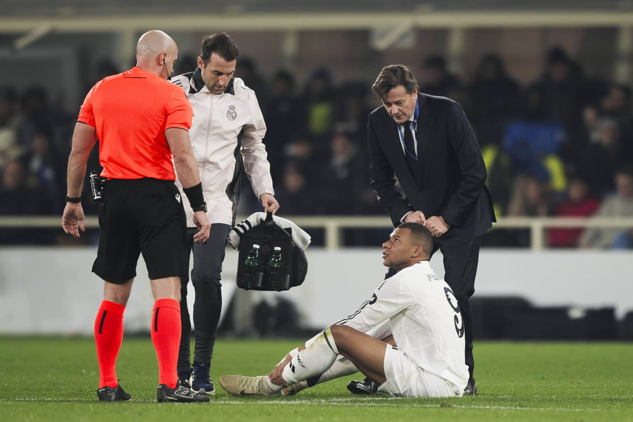 Foto: (Imago) - Kylian Mbapp&eacute; se machucou no Real Madrid