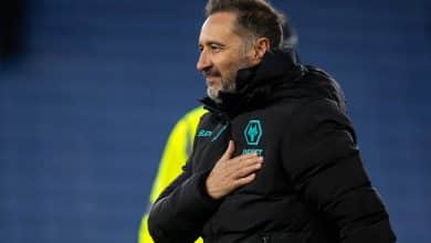 T&eacute;cnico do Manchester United faz elogios a V&iacute;tor Pereira, que aposta em brasileiros