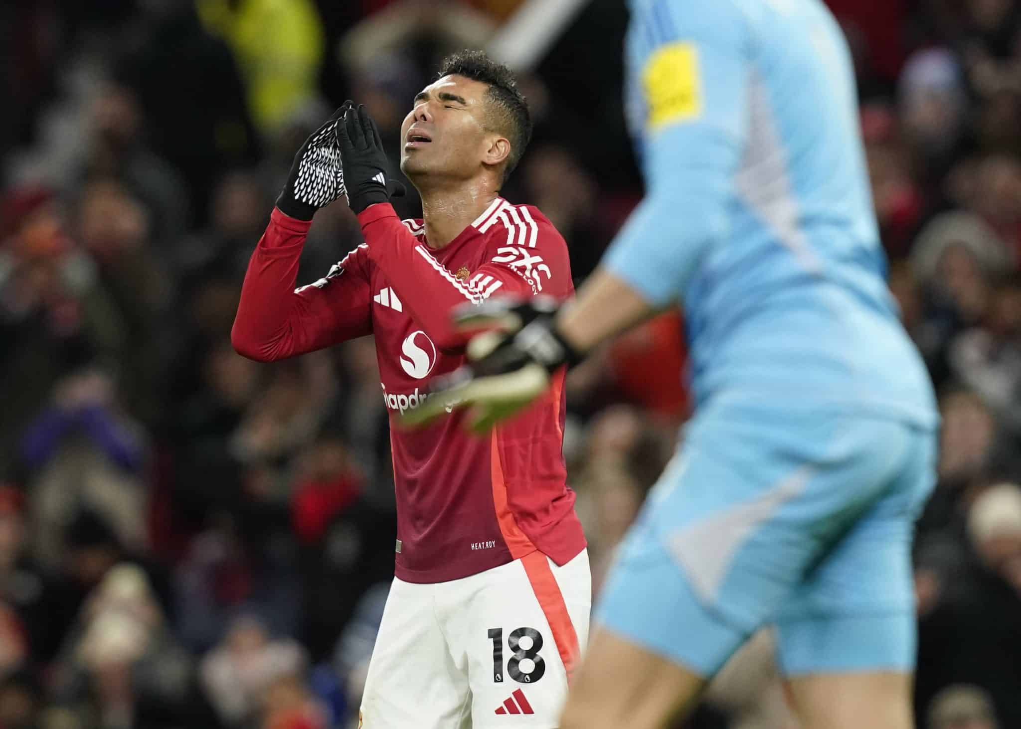 &lsquo;Voc&ecirc;s est&atilde;o vendo o pior time do pa&iacute;s&rsquo;: lenda do United n&atilde;o perdoa ningu&eacute;m em derrota