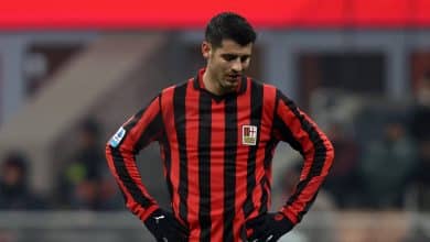 Milan vive &lsquo;pior anivers&aacute;rio da hist&oacute;ria&rsquo; com protestos, Ibra vaiado e Maldini esquecido
