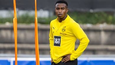 Joia do Dortmund tem caso de suposta adultera&ccedil;&atilde;o de idade exposto: &lsquo;Deixamos ele quatro anos mais novo&rsquo;