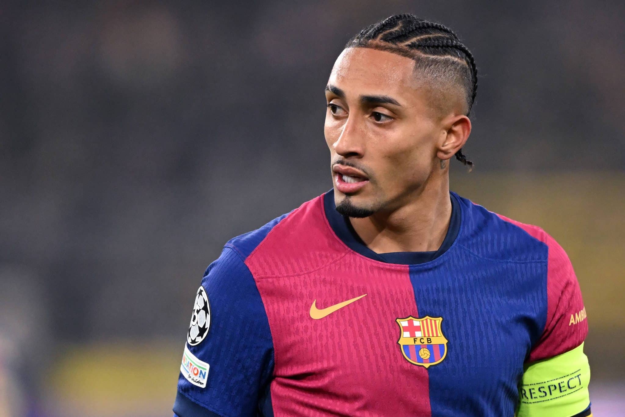 &lsquo;Eles o decepcionam&rsquo;: Atua&ccedil;&atilde;o de Raphinha em derrota do Barcelona refor&ccedil;a cr&iacute;ticas a companheiros