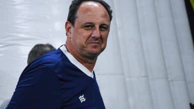 Bahia paga R$ 29 milh&otilde;es e contrata volante desejado por Inter, Corinthians e Santos