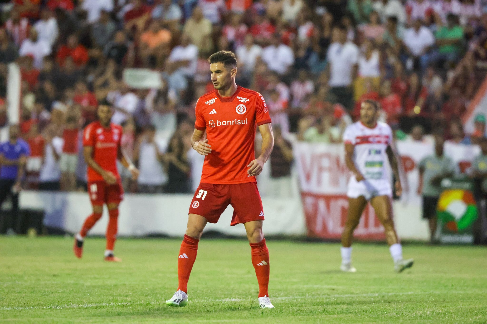 Alario n&atilde;o foi bem no Inter Foto: (Ricardo Duarte/Internacional)