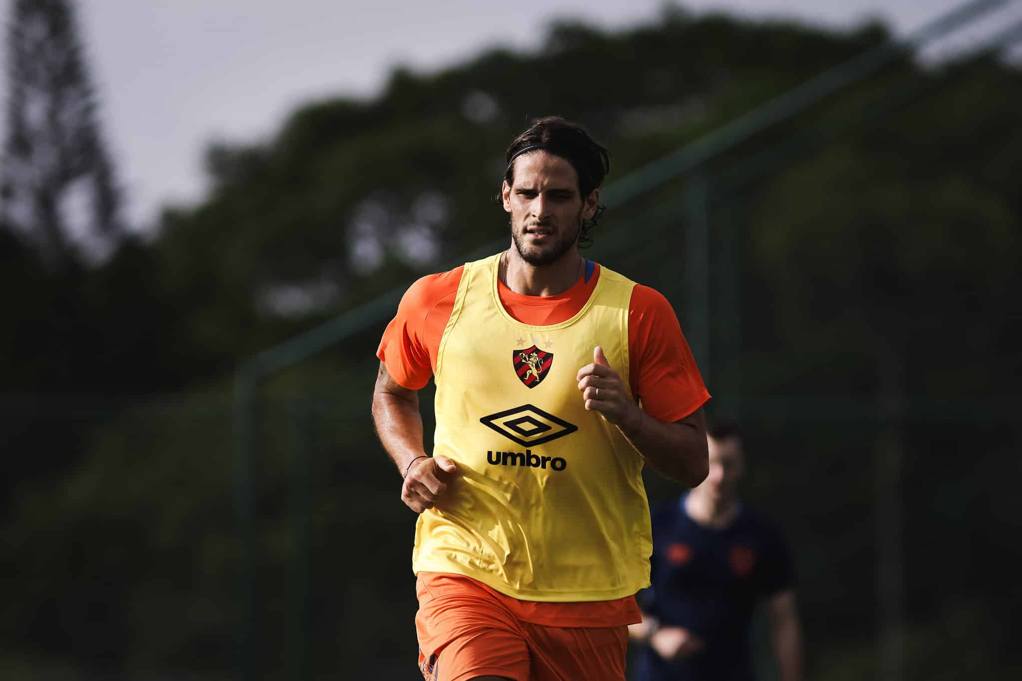 Gon&ccedil;alo Paci&ecirc;ncia chega para ser titular no Sport Foto: (Paulo Paiva/SCR)