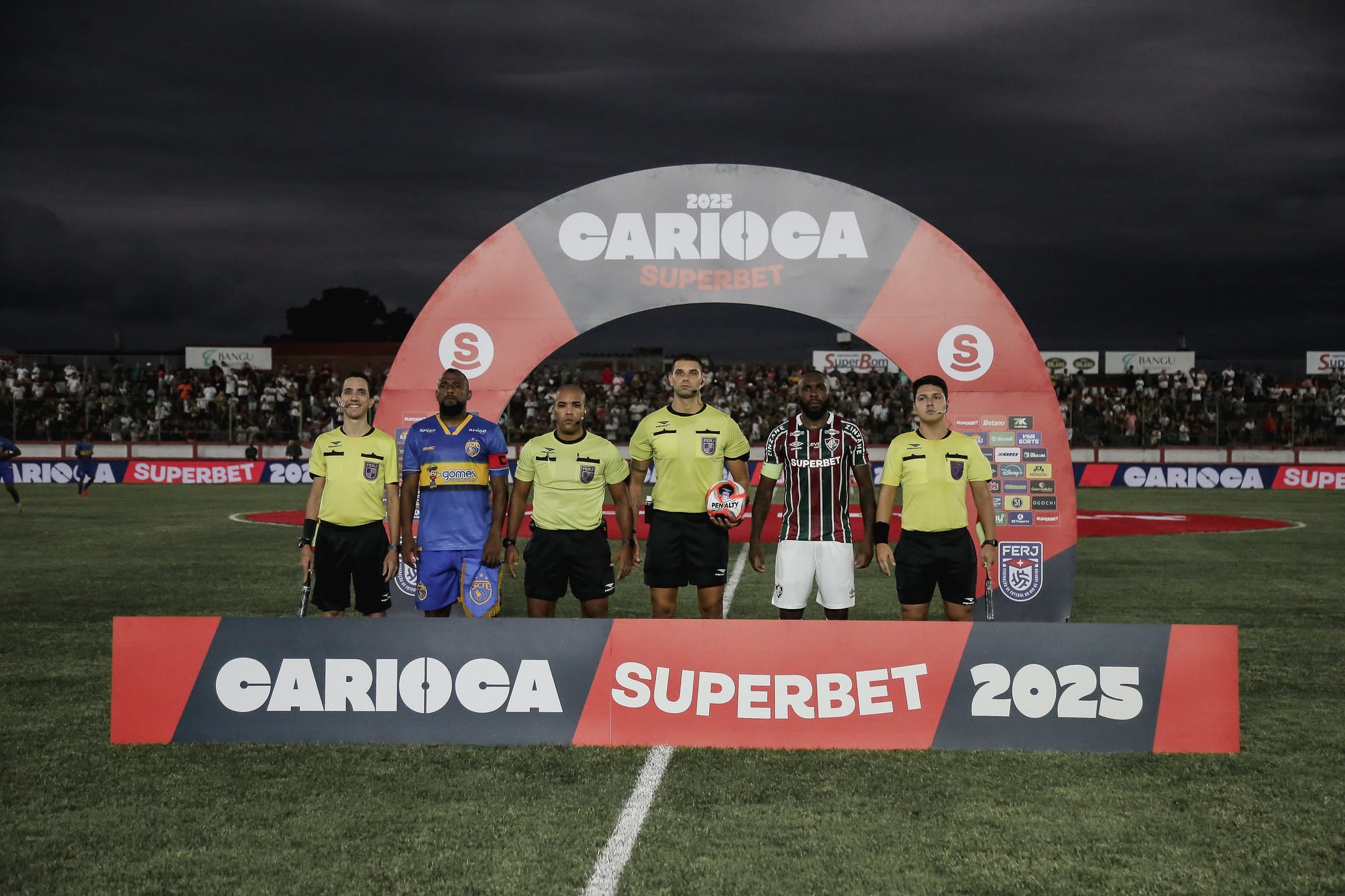 Fluminense levou menos de 3 mil pagantes para jogo contra o Sampaio Corr&ecirc;a (Foto: Lucas Mer&ccedil;on/Fluminense)