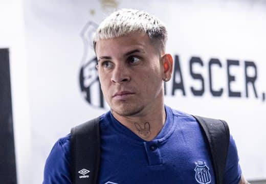 Carro alugado para Soteldo pode render novo problema para o Santos na Justi&ccedil;a