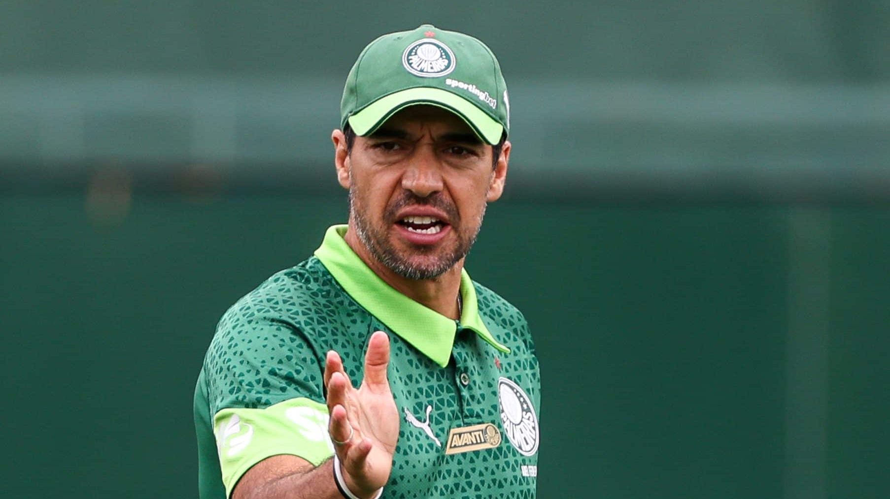 Palmeiras j&aacute; n&atilde;o tem bastidores 100% fechados com Abel Ferreira