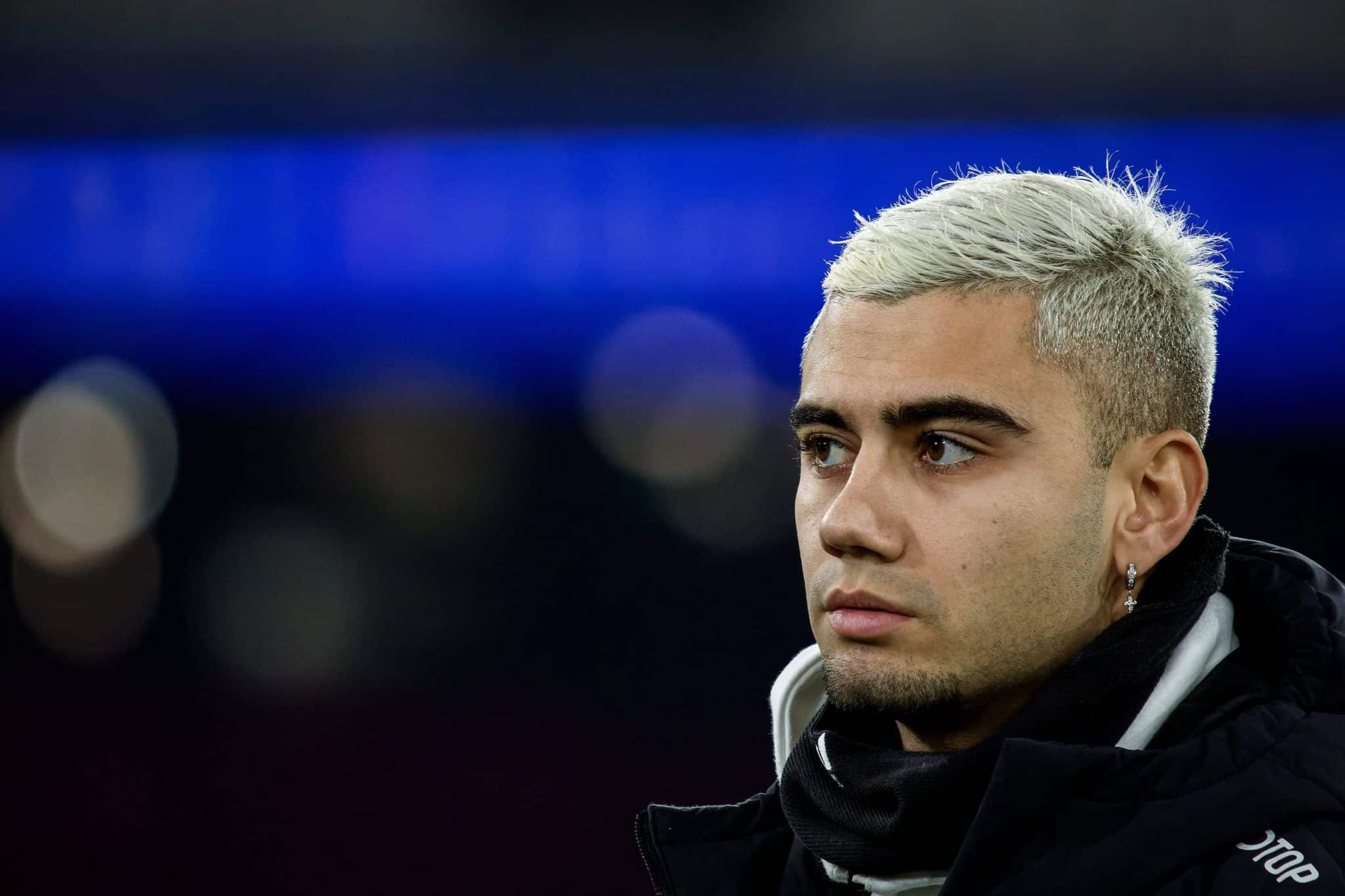 &lsquo;Piticou&rsquo;: Internautas v&atilde;o &agrave; loucura com erro bizarro de Andreas Pereira