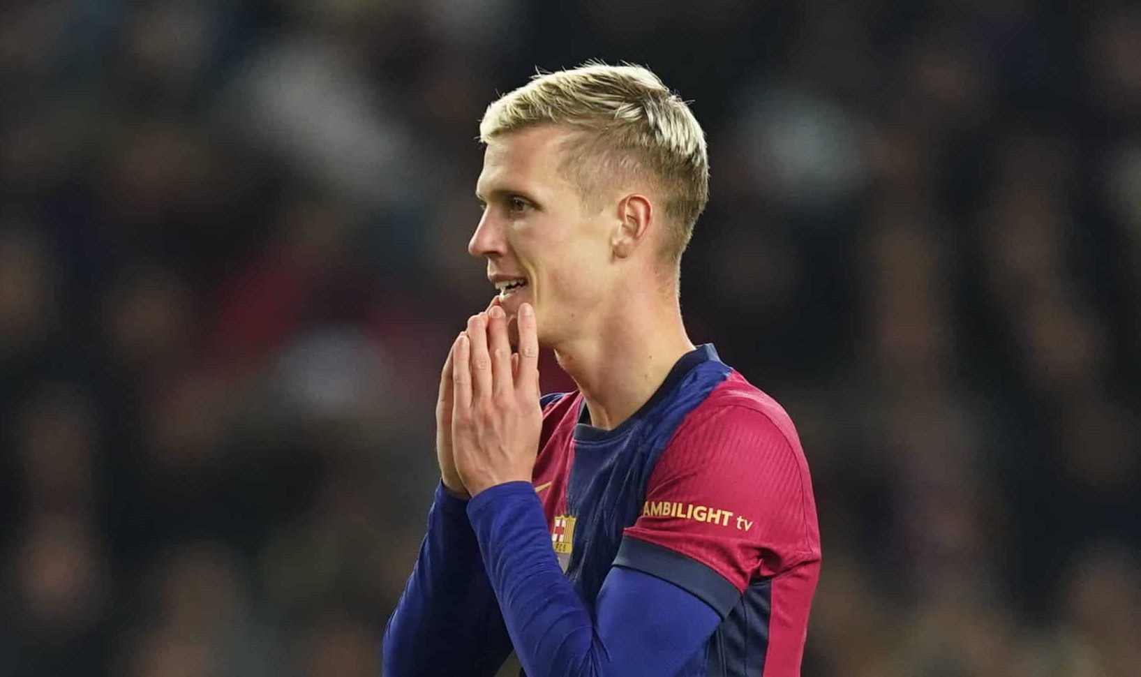 Dani Olmo vai da quase dispensa ao papel de Messi no Barcelona