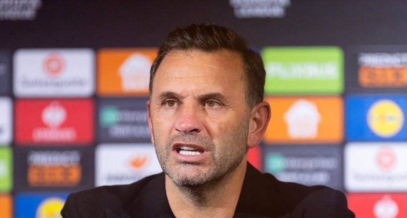 ‘Nunca vi um técnico tão ruim’: ex-Chelsea pede para sair do Galatarasay com polêmica