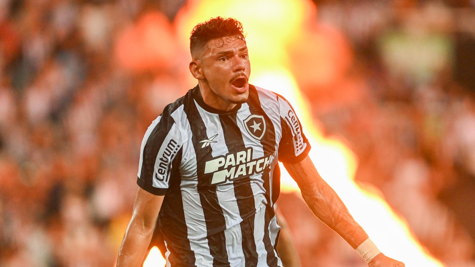 Tempo de contrato e meta para renova&ccedil;&atilde;o: Os detalhes do acordo entre Santos e Tiquinho