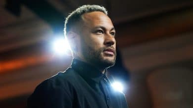 Iminente retorno de Neymar esgota principal plano do s&oacute;cio-torcedor do Santos