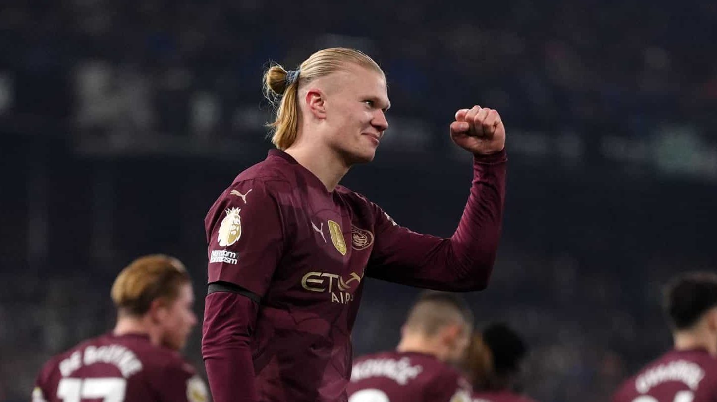 O gigante acordou? City goleia de novo e mostra que est&aacute; vivo na briga por Champions