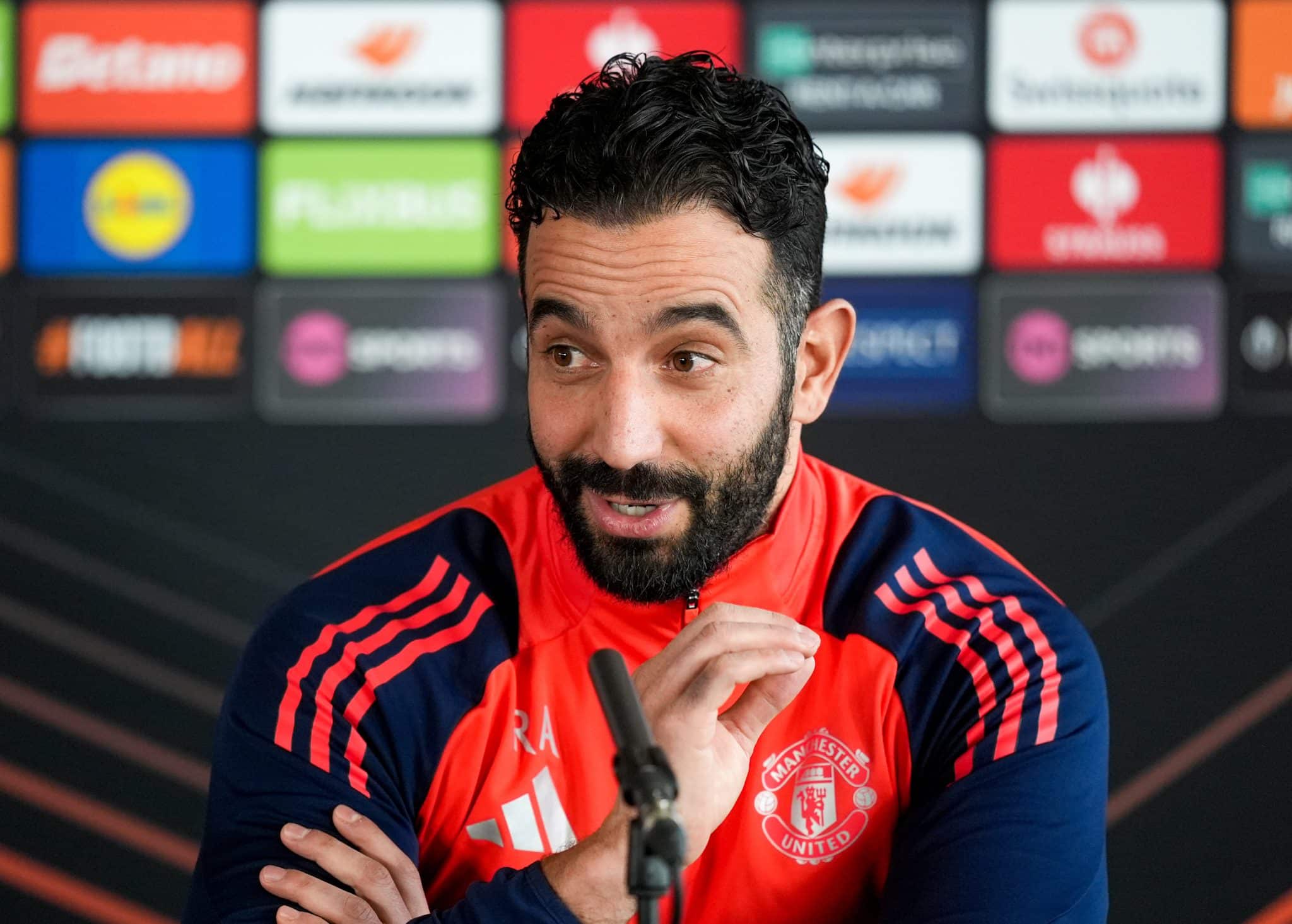 R&uacute;ben Amorim se arrepende de chamar Manchester United de &lsquo;pior time da hist&oacute;ria&rsquo;