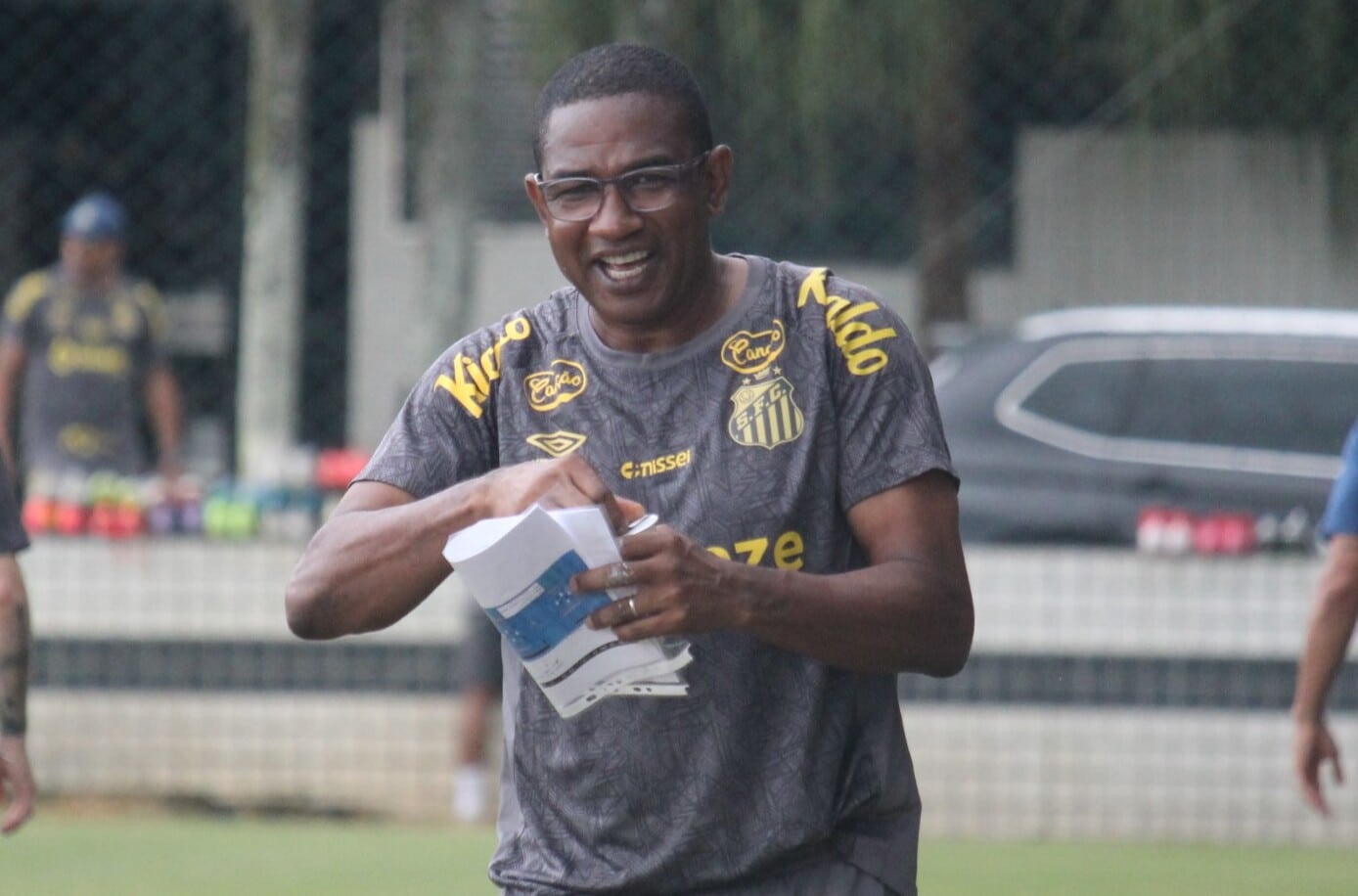 De volta ao Santos, C&eacute;sar Sampaio detalha trabalho com &lsquo;especialista&rsquo; Caixinha e exalta Neymar