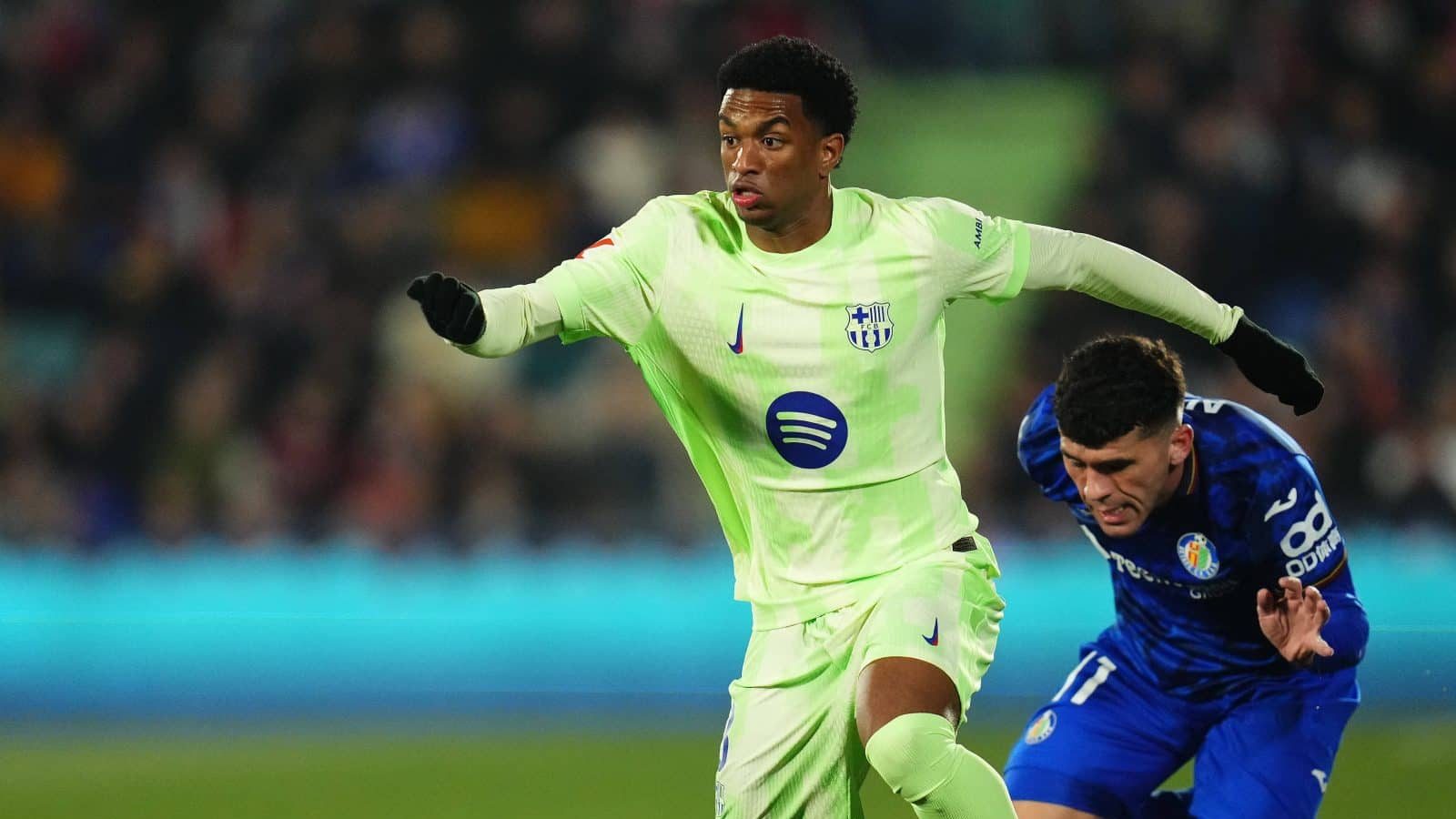 Balde recebeu insultos racistas da torcida do Getafe e LaLiga abriu processo contra o clube madrilenho