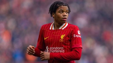 Novo prodígio de 16 anos brilha em goleada do Liverpool na Copa da Inglaterra