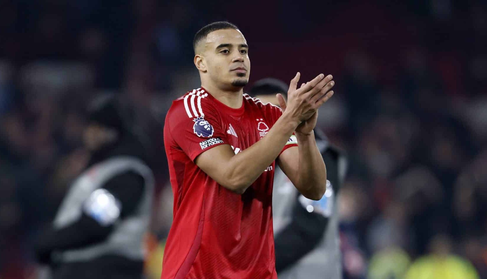 Murillo revela promessa &agrave; fam&iacute;lia em empate com Liverpool e mira Champions: &lsquo;Seria uma honra&rsquo;