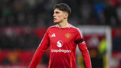 Sem estrela do United, Napoli busca substituto de Kvaratskhelia na Bundesliga