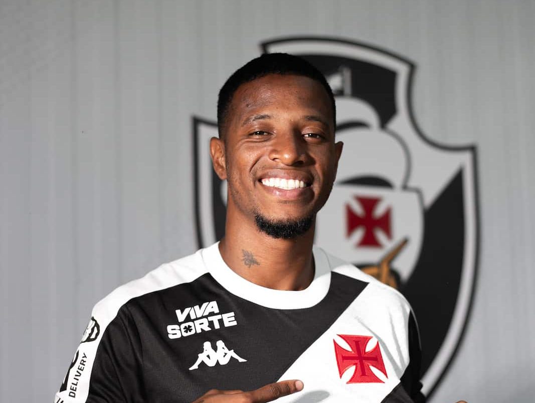 Os tr&ecirc;s motivos que fizeram Tch&ecirc; Tch&ecirc; escolher a camisa 3 do Vasco