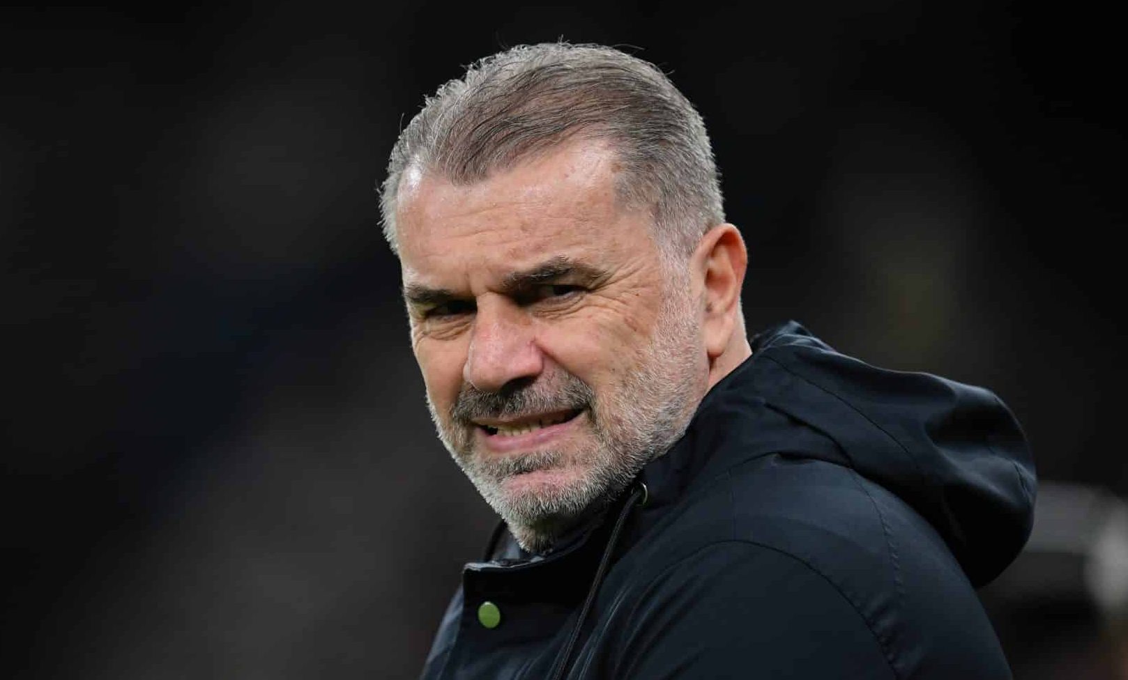 Postecoglou clama por refor&ccedil;os ao Tottenham para manter competitividade da equipe na segunda metade da temporada