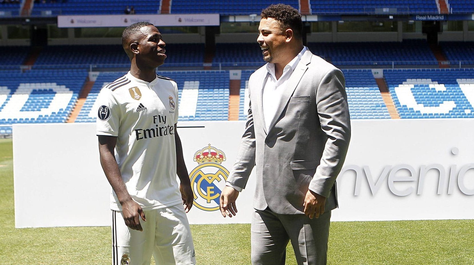 Vinicius Junior revelou que recebeu conselhos valiosos de Ronaldo Fen&ocirc;meno em seu in&iacute;cio no Real Madrid