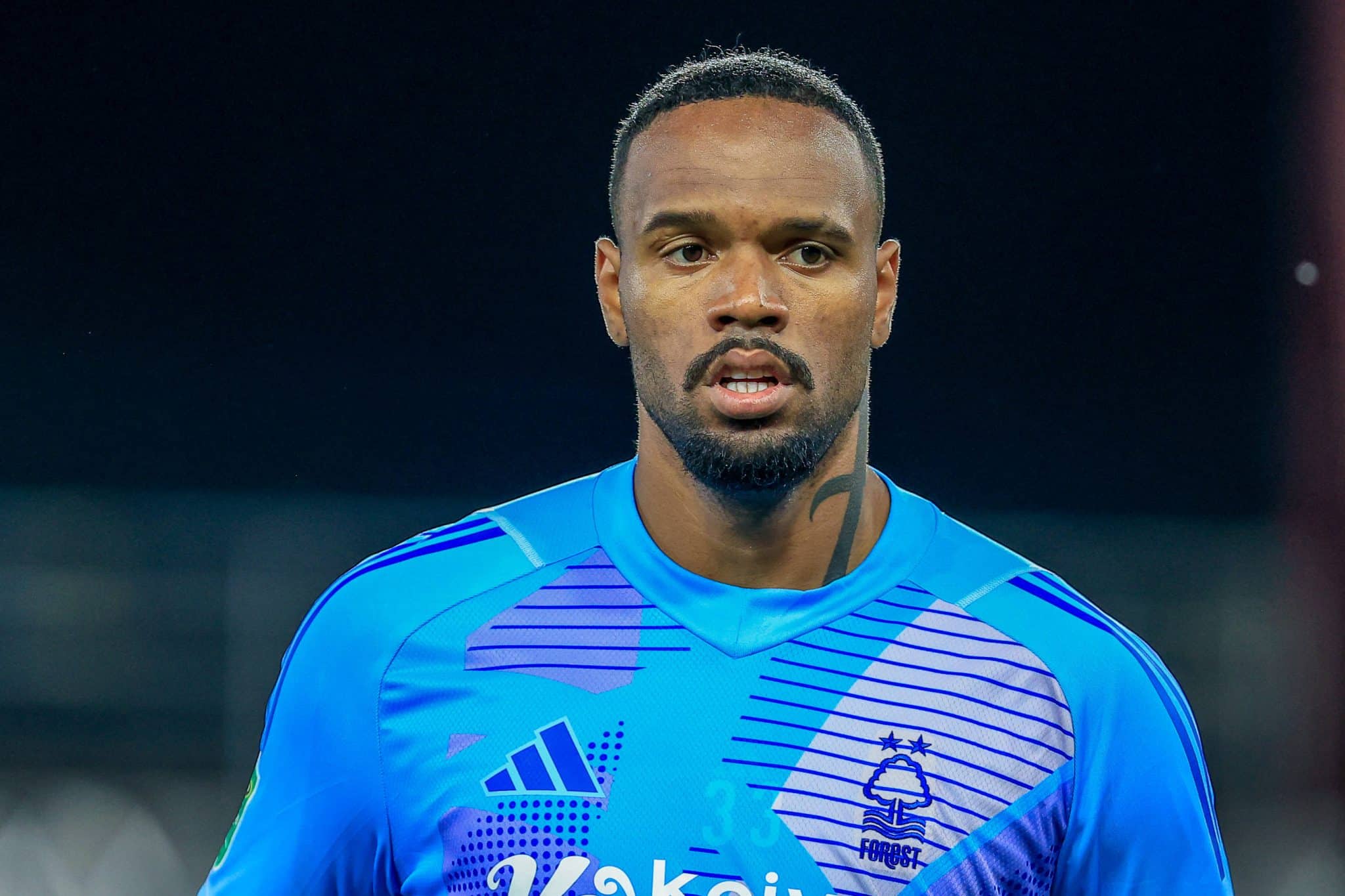 Carlos Miguel em a&ccedil;&atilde;o pelo Nottingham Forest (Foto: Imago)