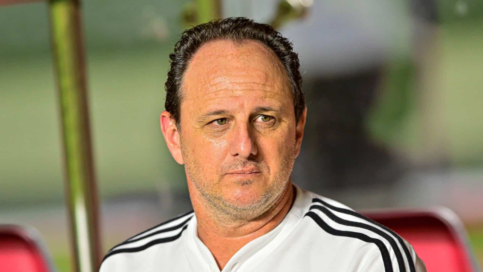 Piv&ocirc; de demiss&atilde;o de Rog&eacute;rio Ceni rescinde contrato e fecha com clube carioca