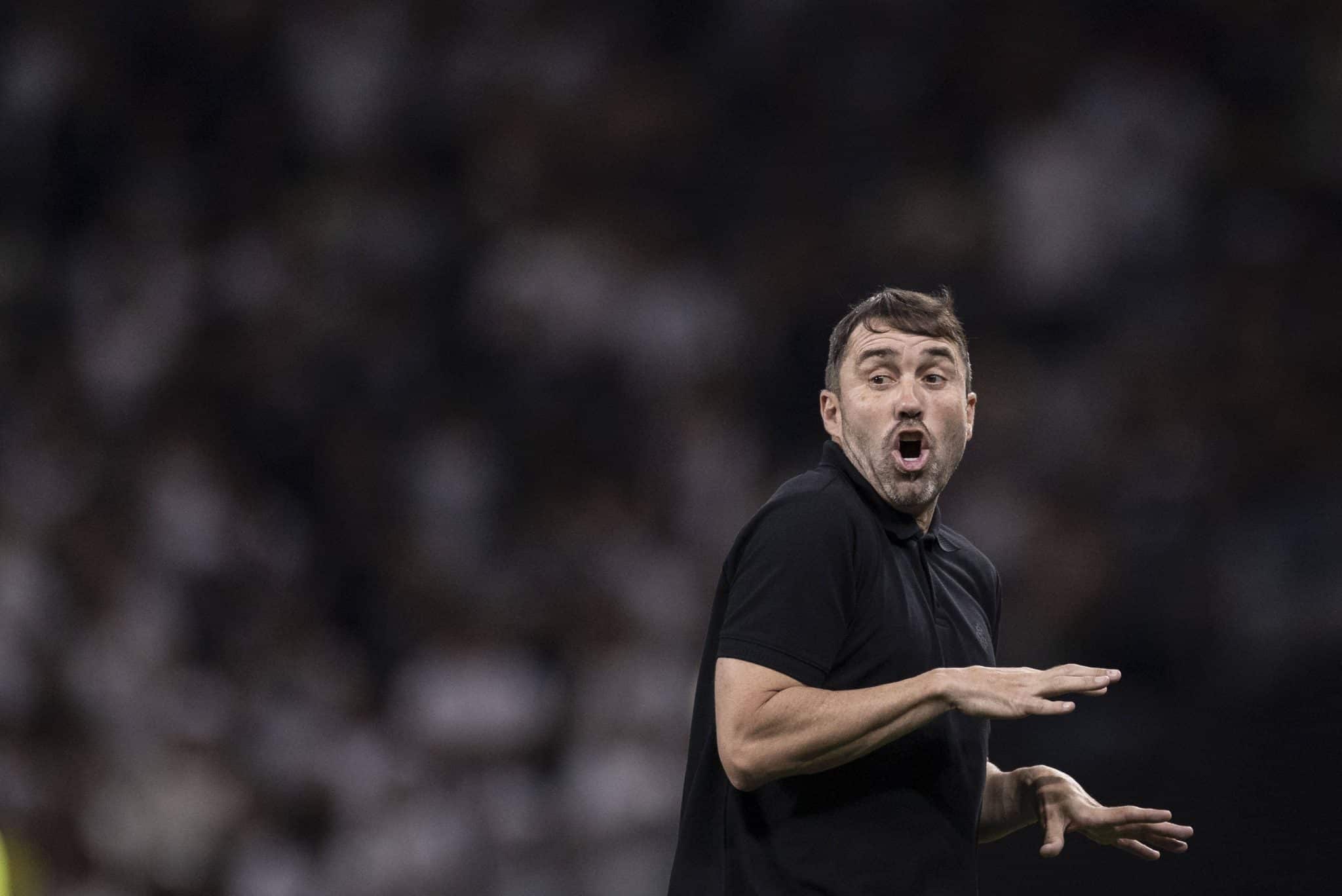 Indica&ccedil;&atilde;o de Coudet, atacante encaminha sa&iacute;da do Internacional ap&oacute;s ano decepcionante