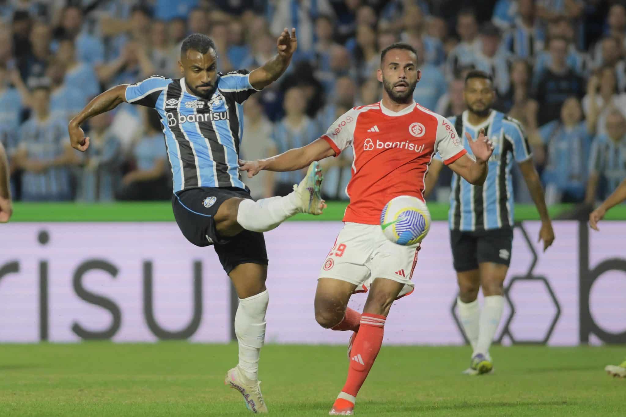 Thiago Maia em ação no Grenal pelo Campeonato Brasileiro 2024