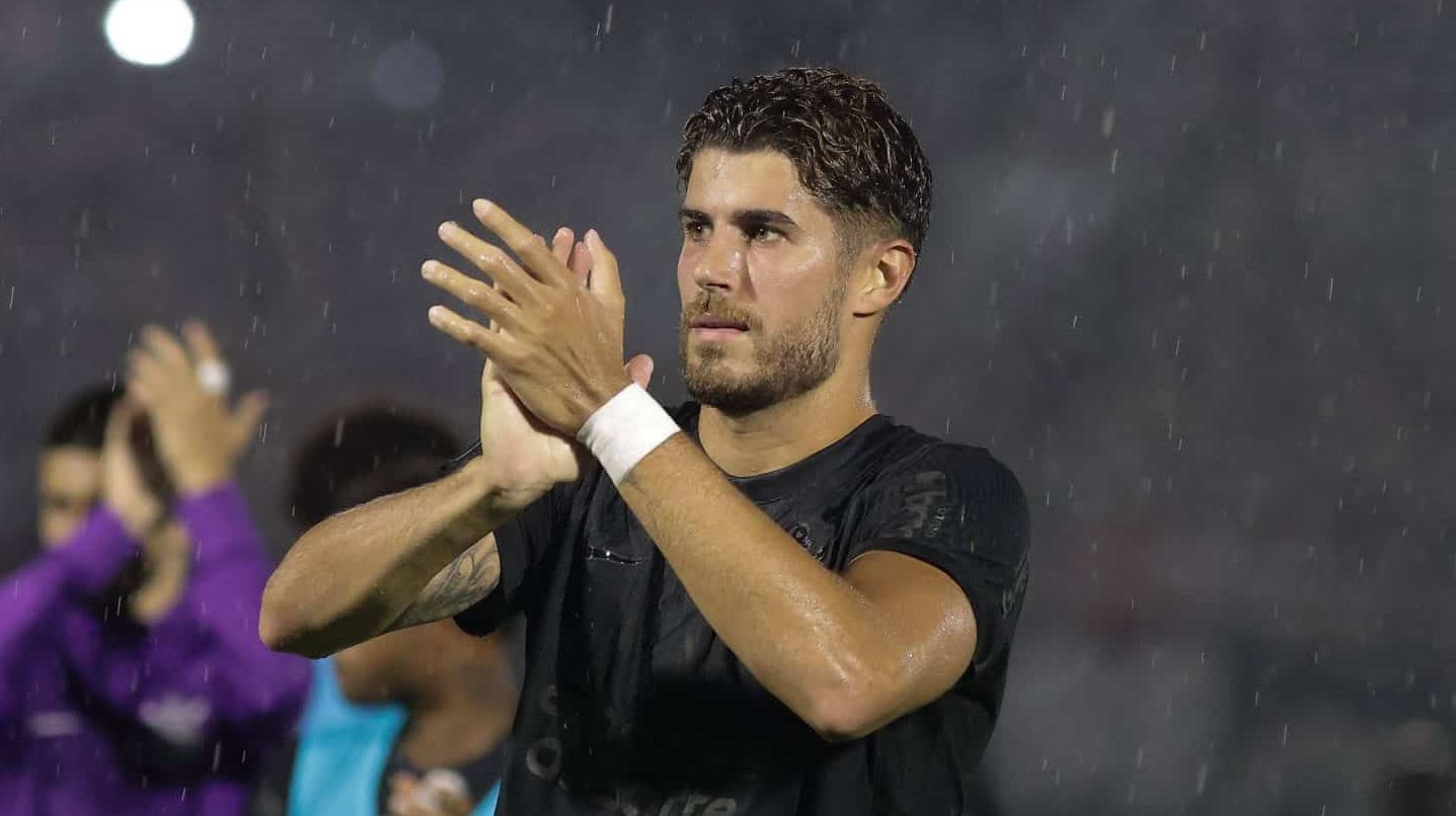 Entenda&nbsp;como Romero inspirou gol da virada de Pedro Raul pelo Corinthians