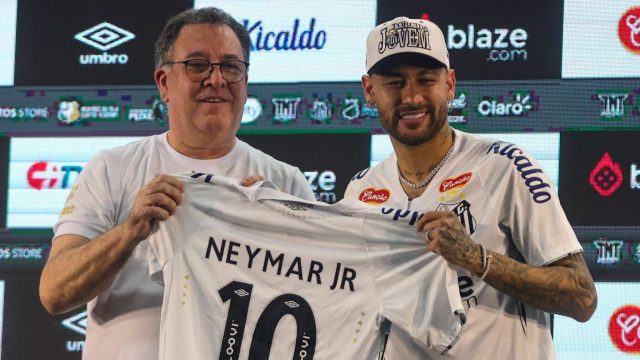 Presidente do Santos fala sobre chances de efetivar Sampaio e renovar com Neymar
