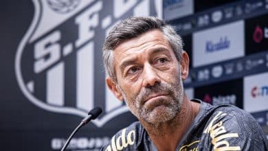 O mesmo vento que derrubou técnico no West Ham promete incomodar Caixinha no Santos