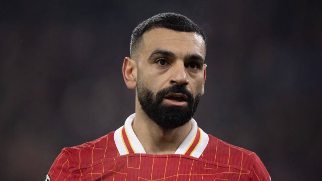 Como ida de Neymar para o Santos pode interferir futuro de Salah no Liverpool?