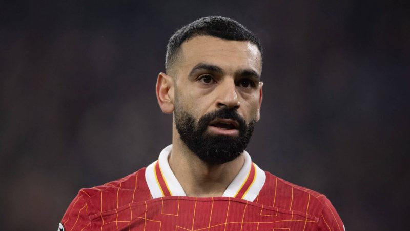 Como ida de Neymar para o Santos pode interferir futuro de Salah no Liverpool?