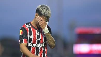 Problemas defensivos do S&atilde;o Paulo v&atilde;o al&eacute;m de falha de Jandrei em derrota