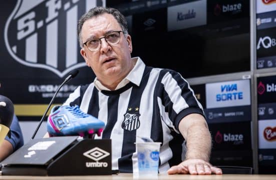 Patrocinador diz que adiantaria R$ 20 milh&otilde;es por outra estrela internacional no Santos