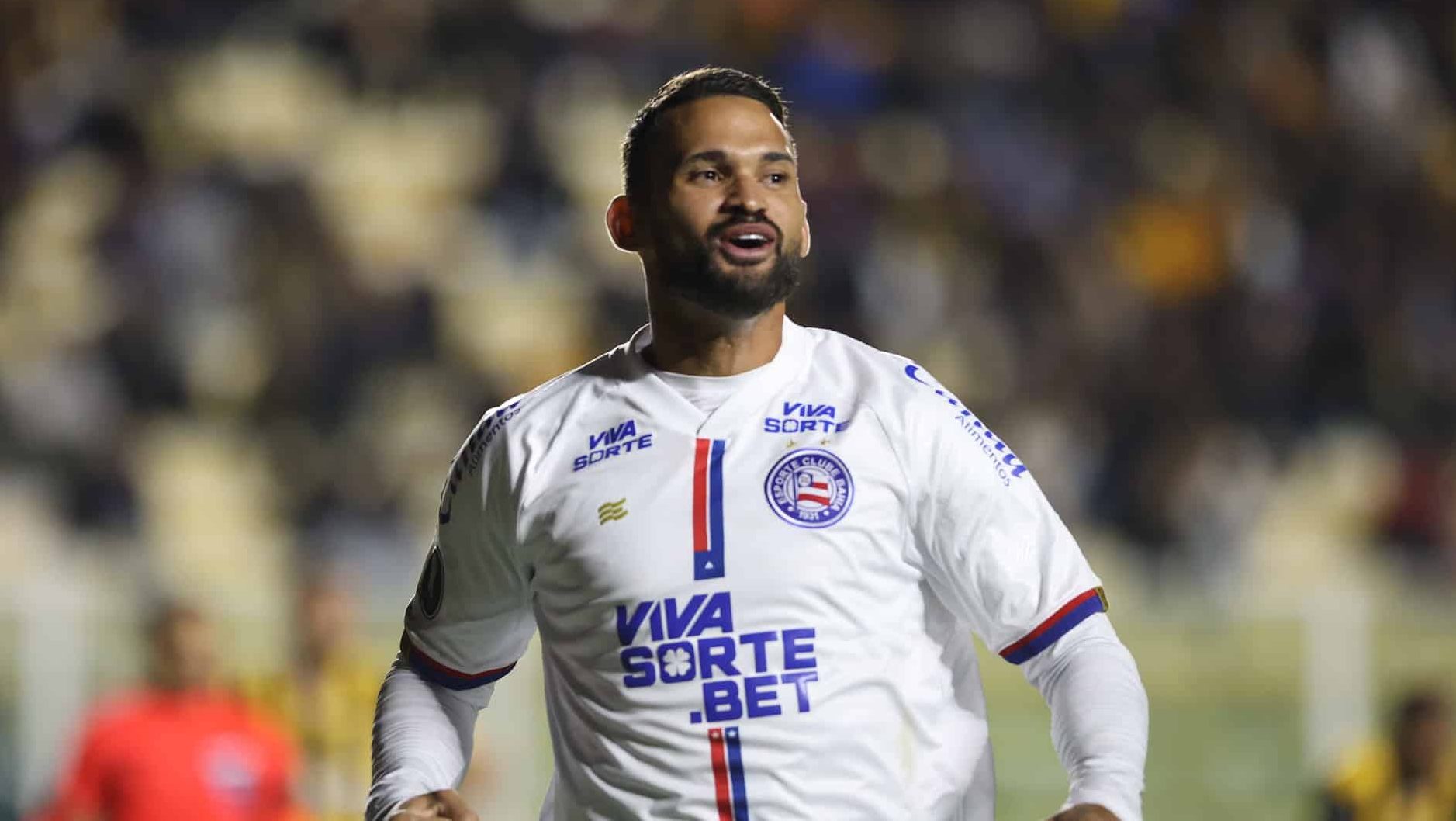 Novo talism&atilde; de Ceni brilha e Bahia arranca empate na altitude contra o Strongest