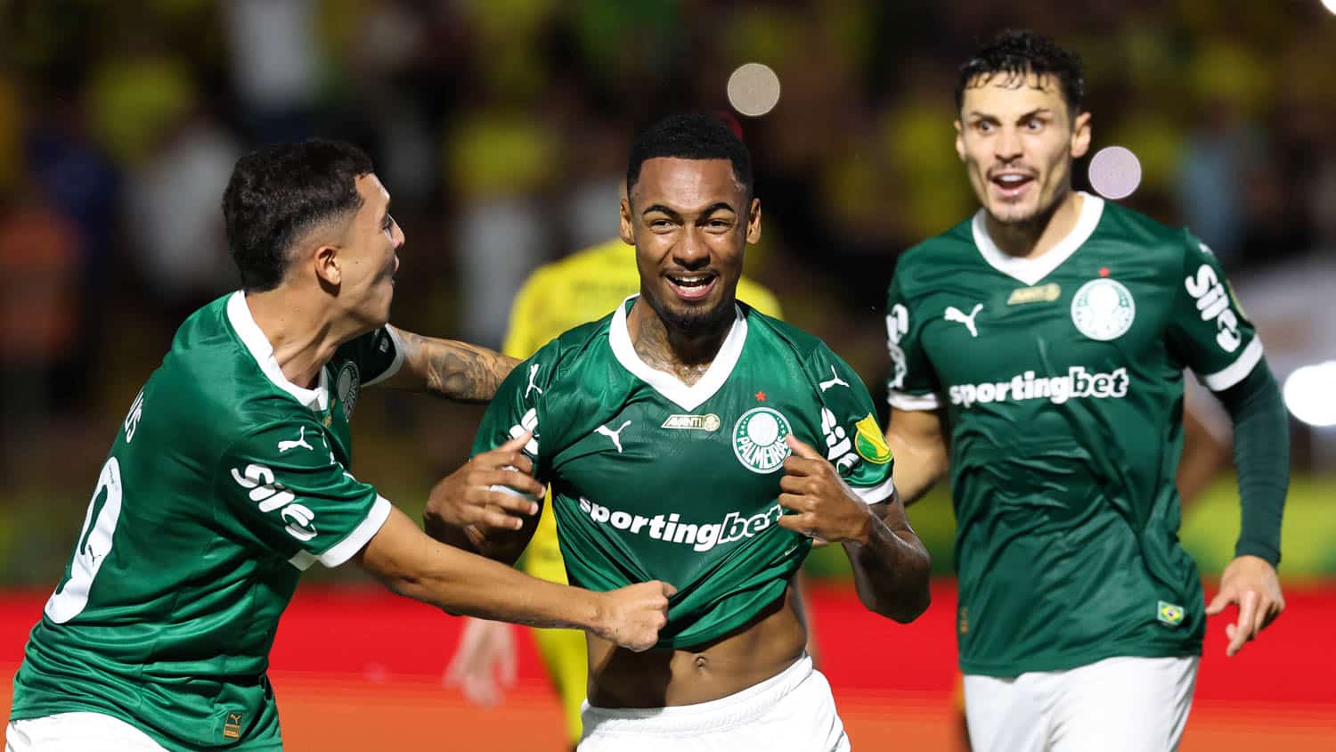 Allan comemora o gol que colocou o Palmeiras nas quartas de final do Paulista (Foto: Cesar Greco/Palmeiras/by Canon)